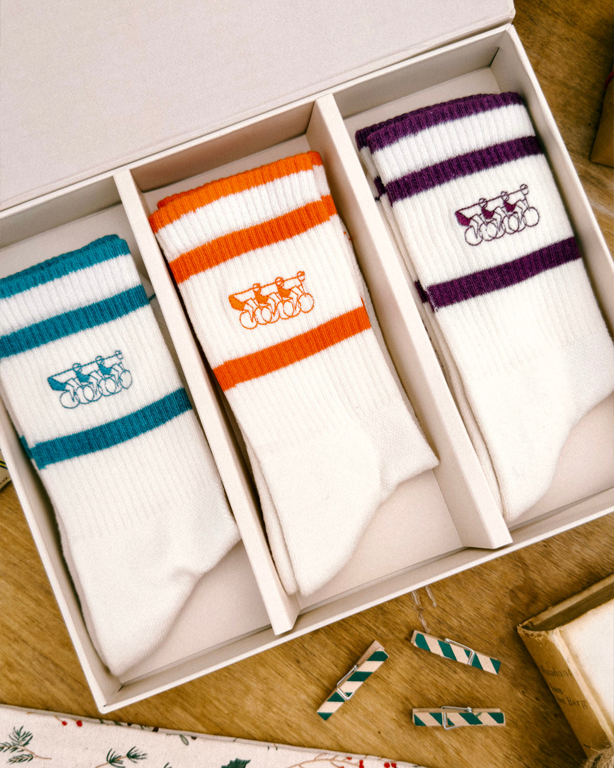 Detail of the Erstwhile gift box with logo socks