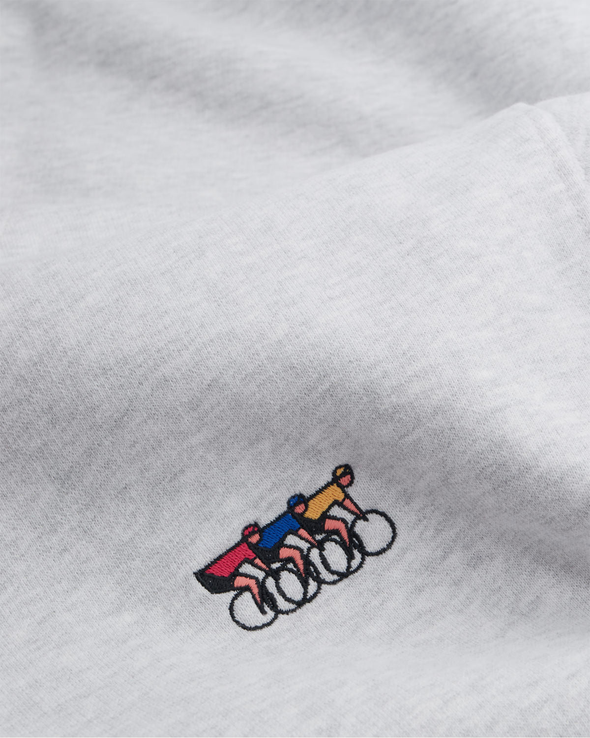 Close-up of the light grey Waaier sweatshirt